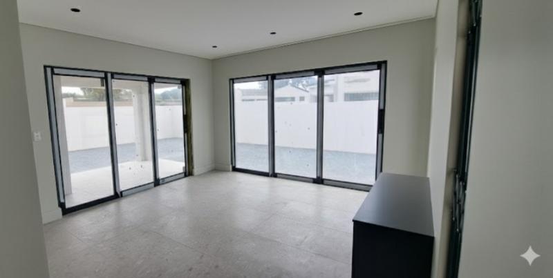 To Let 3 Bedroom Property for Rent in Eden Park Western Cape